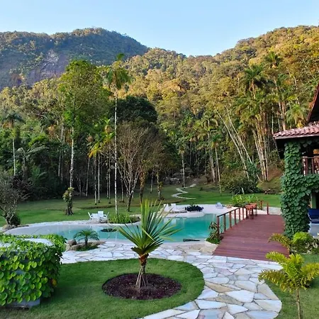 Villa Cambuca - Linda Casa Com Piscina E Lago Perto Das Mais Belas Praias Do Norte De Ubatuba-3
